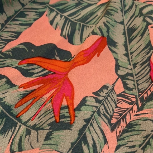 Buddy Love birds of paradise long tunic. Worn once. Beautiful print pd $76 - Picture 2 of 2
